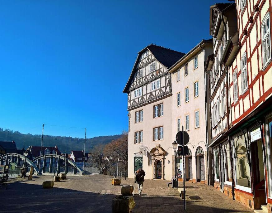 Fachwerkhaus Mitten In Der Altstadt - Ferien In Rotenburg ローテンブルク・アン・デア・フルダ エクステリア 写真