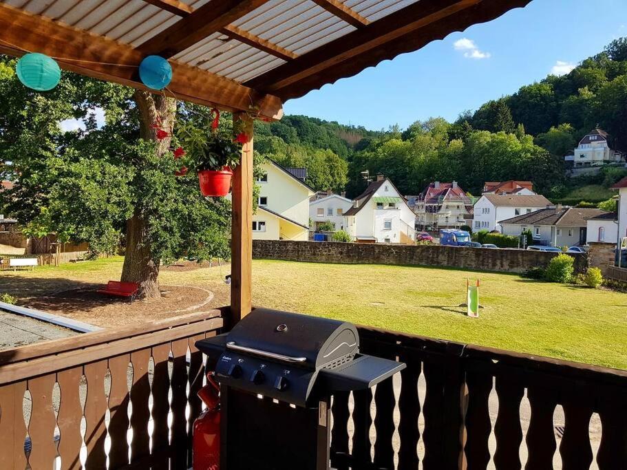 Fachwerkhaus Mitten In Der Altstadt - Ferien In Rotenburg ローテンブルク・アン・デア・フルダ エクステリア 写真